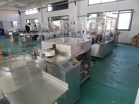 TIANHE Otomatik 100ml Şişe Sıvı Doldurma Kaplama Makinesi Farmasötik ambalaj için Tedarikçi