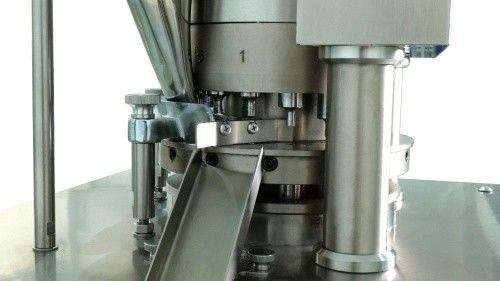 ZP15 EU-D Tooling Rotary Tablet Presss Machine Candy Medicine Tedarikçi