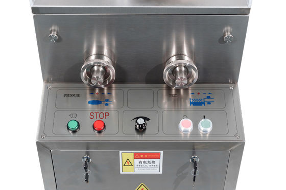 TIANHE ZP5/7/9 İstasyon Yeşil Spirulina Tabletleri Laboratuvar Tablet Pres Makinesi Saatte 10000 Tablet Tedarikçi