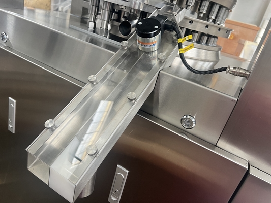 TIANHE 29D Rotary tablet press machine 25mm effervesent/milk/candy tablet Tedarikçi