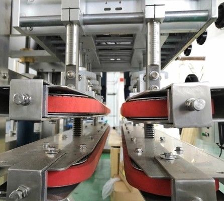 TIANHE şişe kavanoz kutuları vida tipi kapama makinesi Hız 30-60 şişe/dakikada Tedarikçi